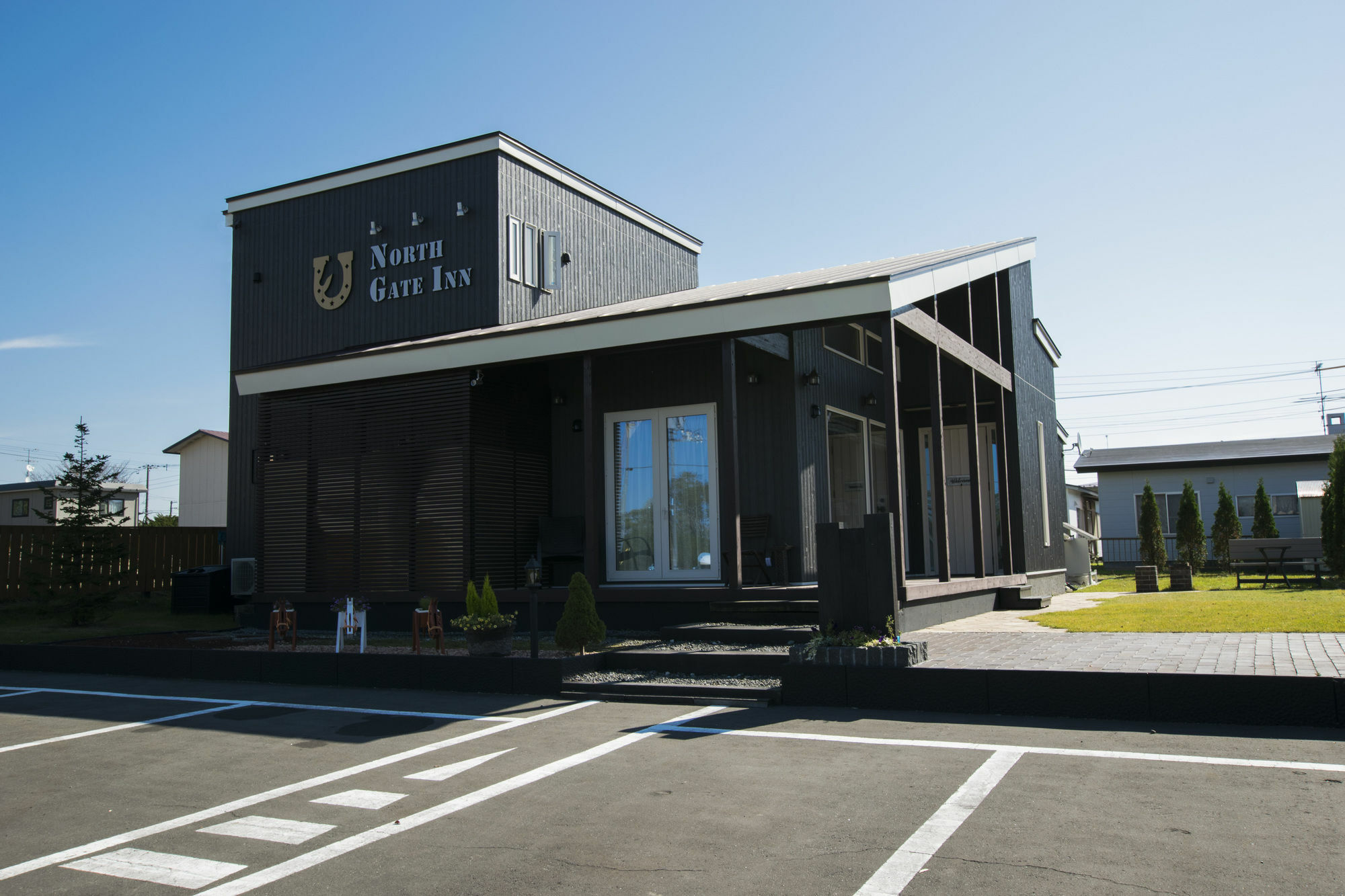 North Gate Inn Abira Exterior photo